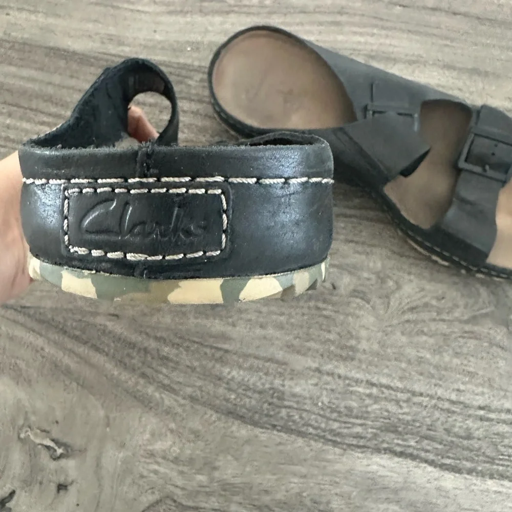 Clarks Black and Brown Men's‎ Sandals